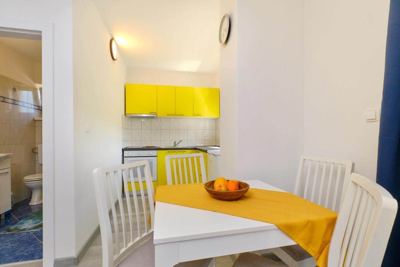 Apartmani Raic Mali Lošinj Exterior foto