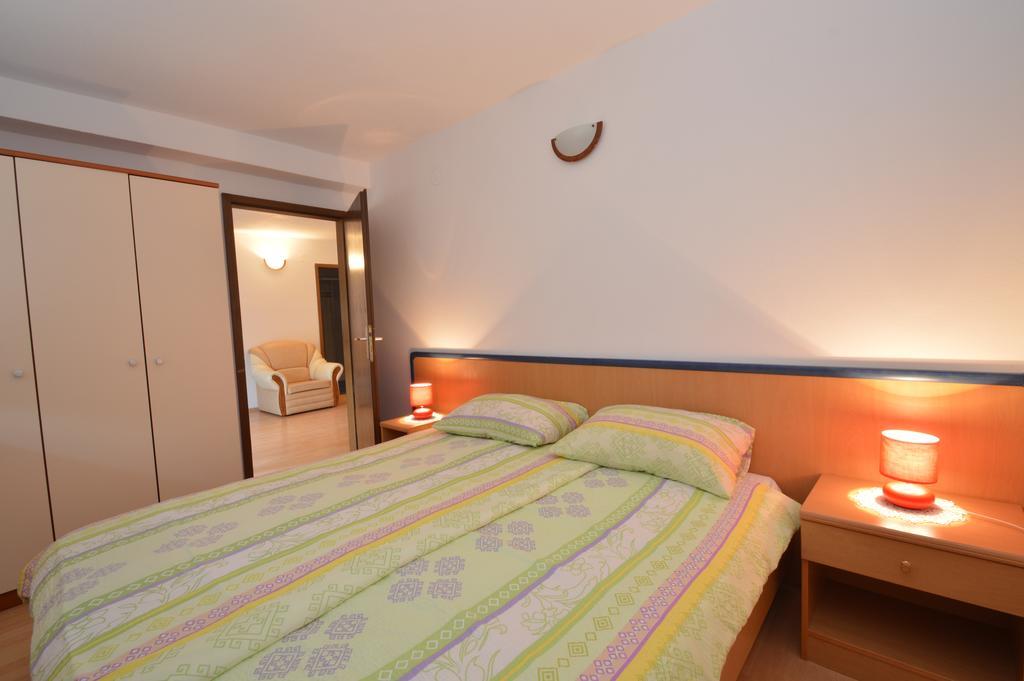 Apartmani Raic Mali Lošinj Exterior foto